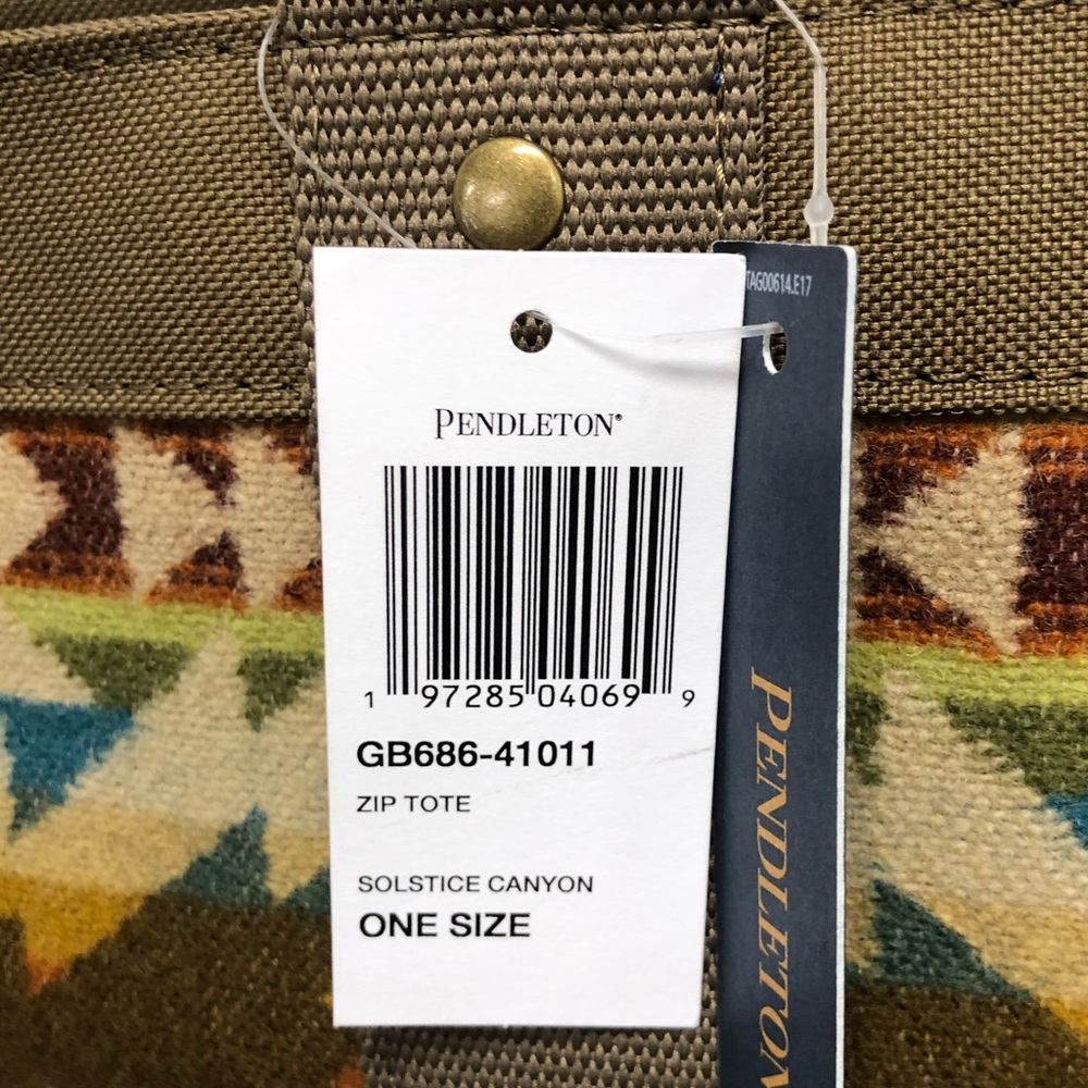 Pendleton Solstice Canyon Native Print Leather an… - image 3